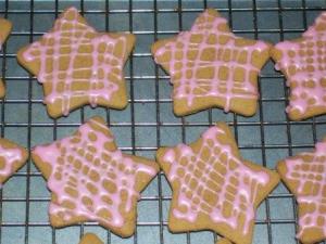 snow-day-and-gingerbread-cookies-024